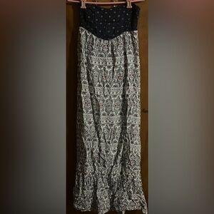 ROXY Women’s size medium strapless printed maxi dress